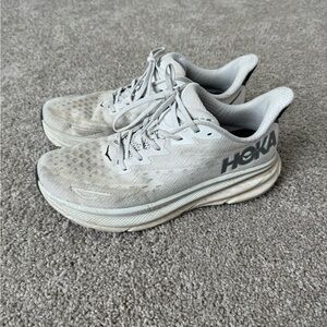 Hoka Clifton 9 - Cloud - Men Size 10